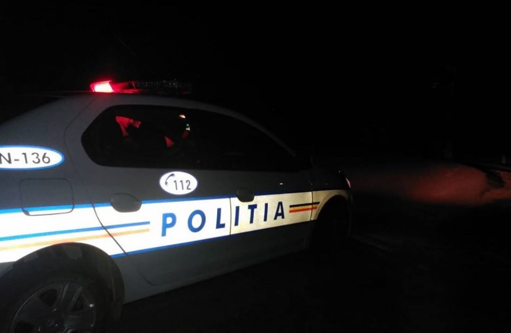 Tragedie la București. Un bărbat a intrat într-o secţie de poliţie şi a înjunghiat un poliţist